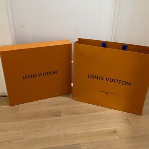louis vuitton box and shopping bag